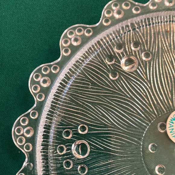 Vtg Glass Scalloped Trivet Made in Romania - Picture 7 of 7